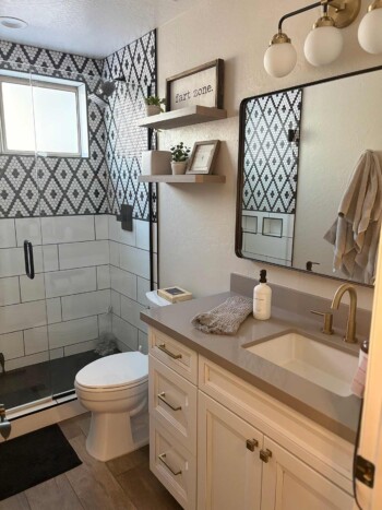 scottsdale-interior-design-studio-bathroom-renovation-black-white